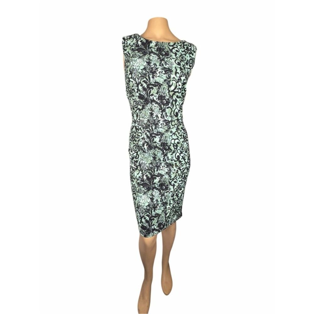 Connected Size 14 Sleeveless Green & Black Print Dress